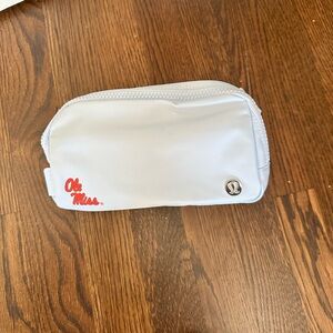 Lululemon belt bag